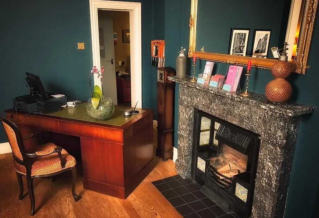 Eslington Villa-1